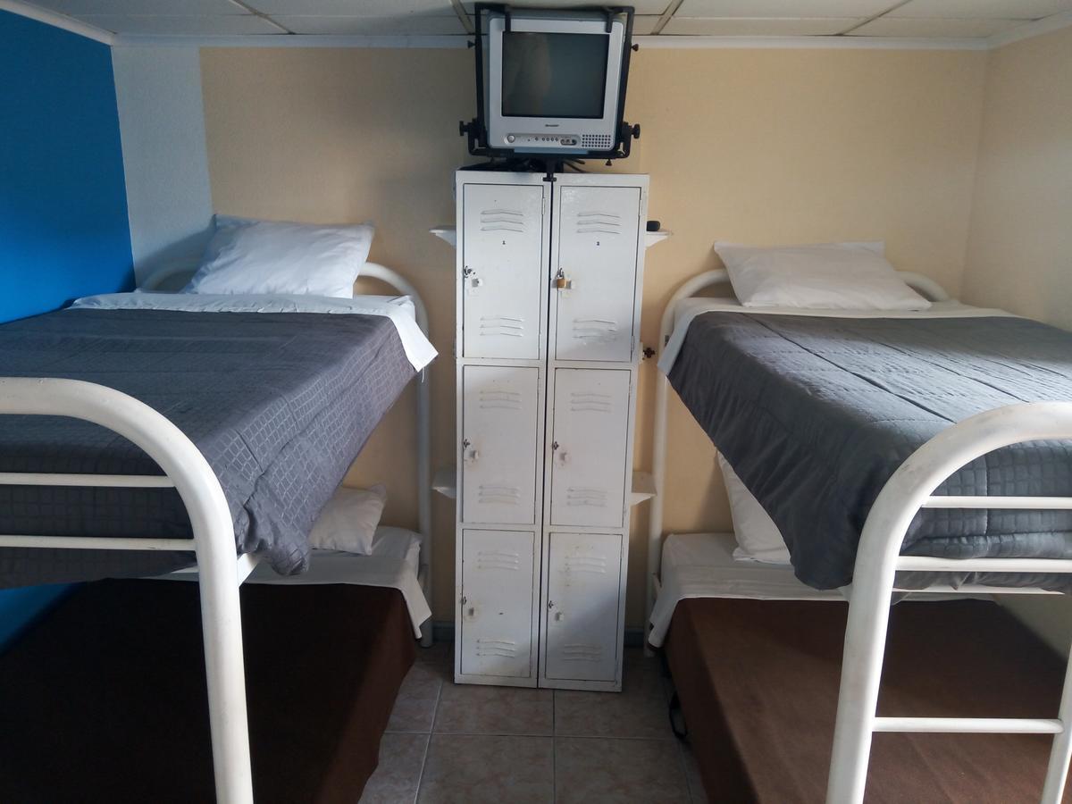 Hostel Room Aruba 오란제스타트 외부 사진