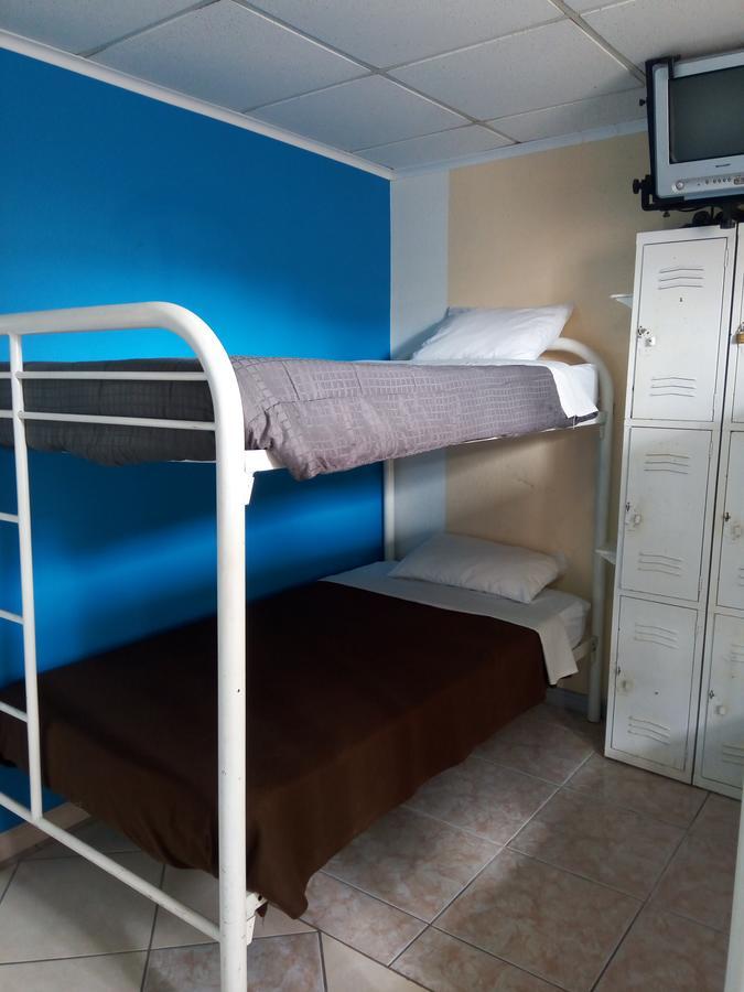 Hostel Room Aruba 오란제스타트 외부 사진